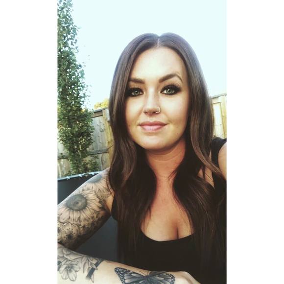 Meet your Posher, Bre - Picture 1 of 1